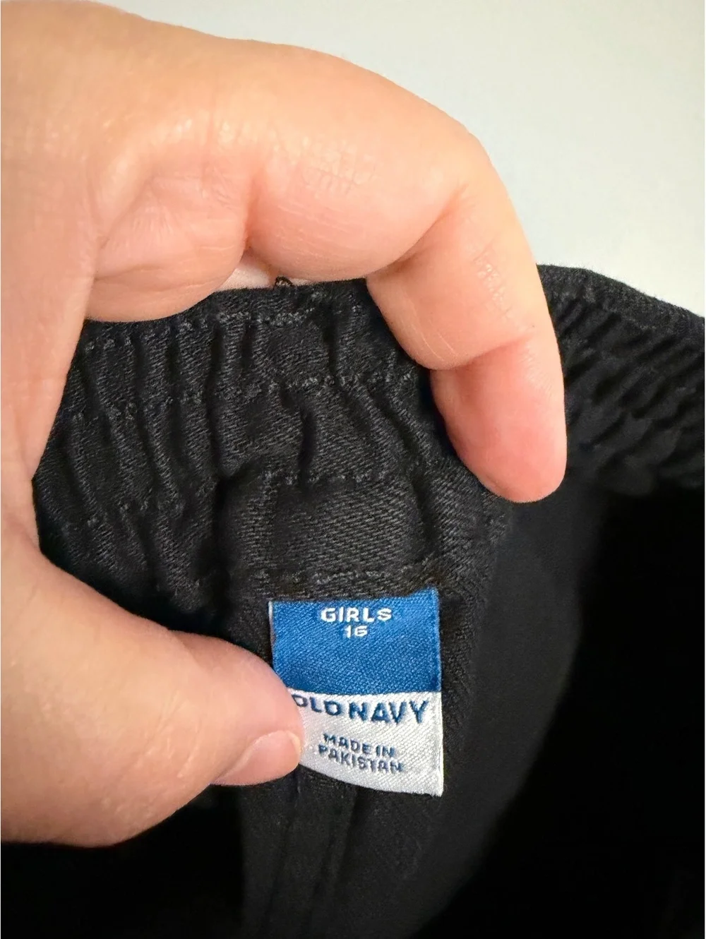 Girls Old Navy, size 16 black shorts